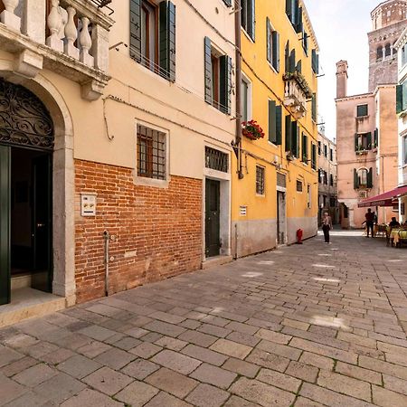 Glass House - Loft 2 Minutes To Rialto Bridge & View Βενετία Εξωτερικό φωτογραφία